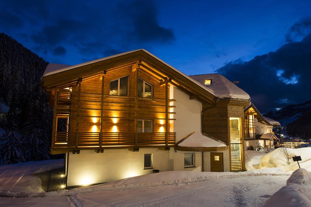 Hotel Comploj Adults Only Selva di Val Gardena Exteriör bild